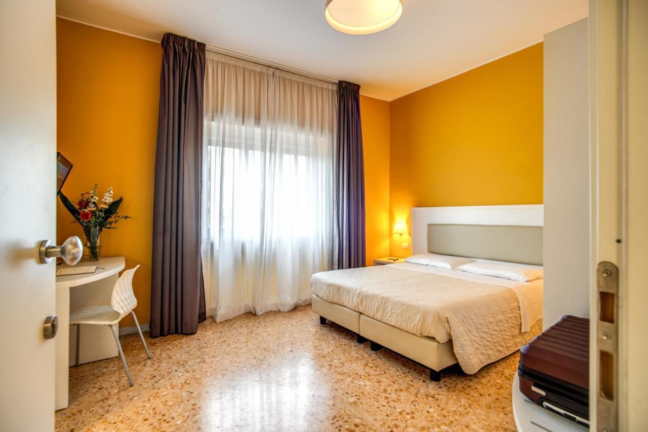 Casa Per Ferie Ravasco San Pietro * Rom